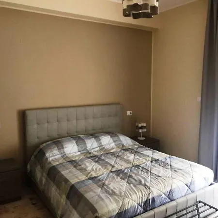 Theokritos Flat Siracusa *